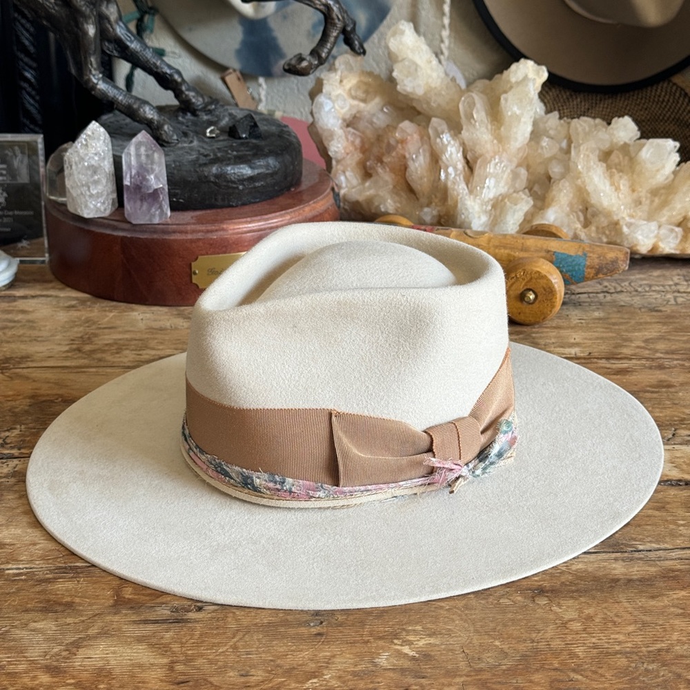New Teressa Foglia 100x beaver felt ivory flat brim hat 6 7/8 55 Nick Fouquet